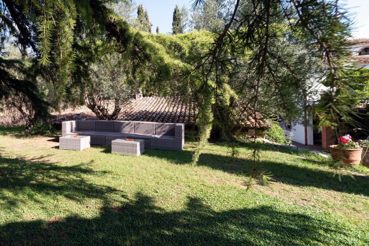 Masia Can Manent Del Bosc S XVIII Santa Eulalia de Ronsaná Екстериор снимка